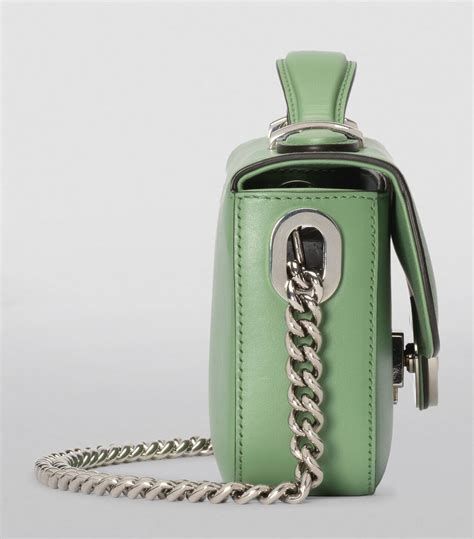 grüne gucci teile|GUCCI Grüne Minischultertasche Petite GG .